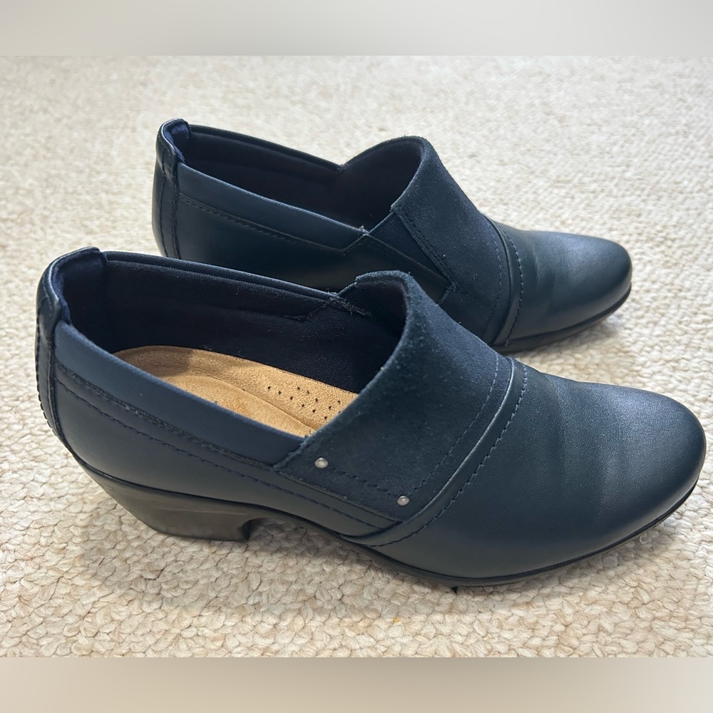 Clarks Women's Ankle Boots in Black